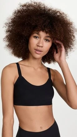 Commando Butter Soft Support Back Closr Bralette