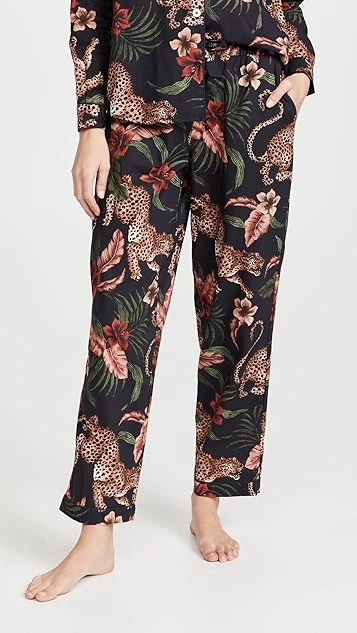 Desmond & Dempsey Women's Long Soleia Pajama Set - Image 4