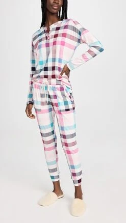 Emerson Road Cozyluxe Henley Jogger Set