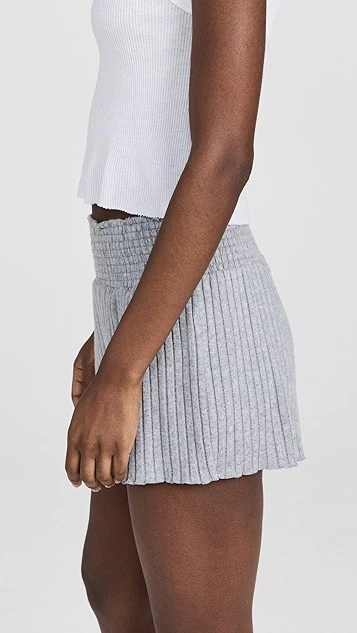 Z Supply Dawn Smocked Rib Shorts - Image 3