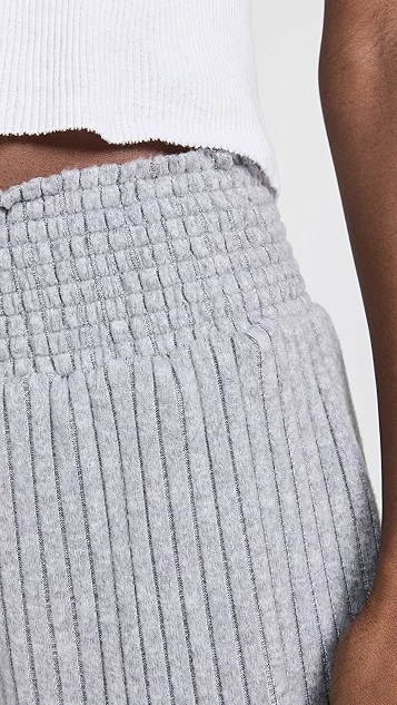 Z Supply Dawn Smocked Rib Shorts - Image 5